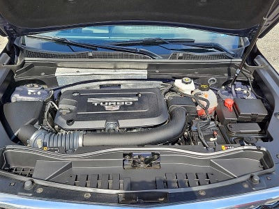 2025 Cadillac XT4 AWD Premium Luxury