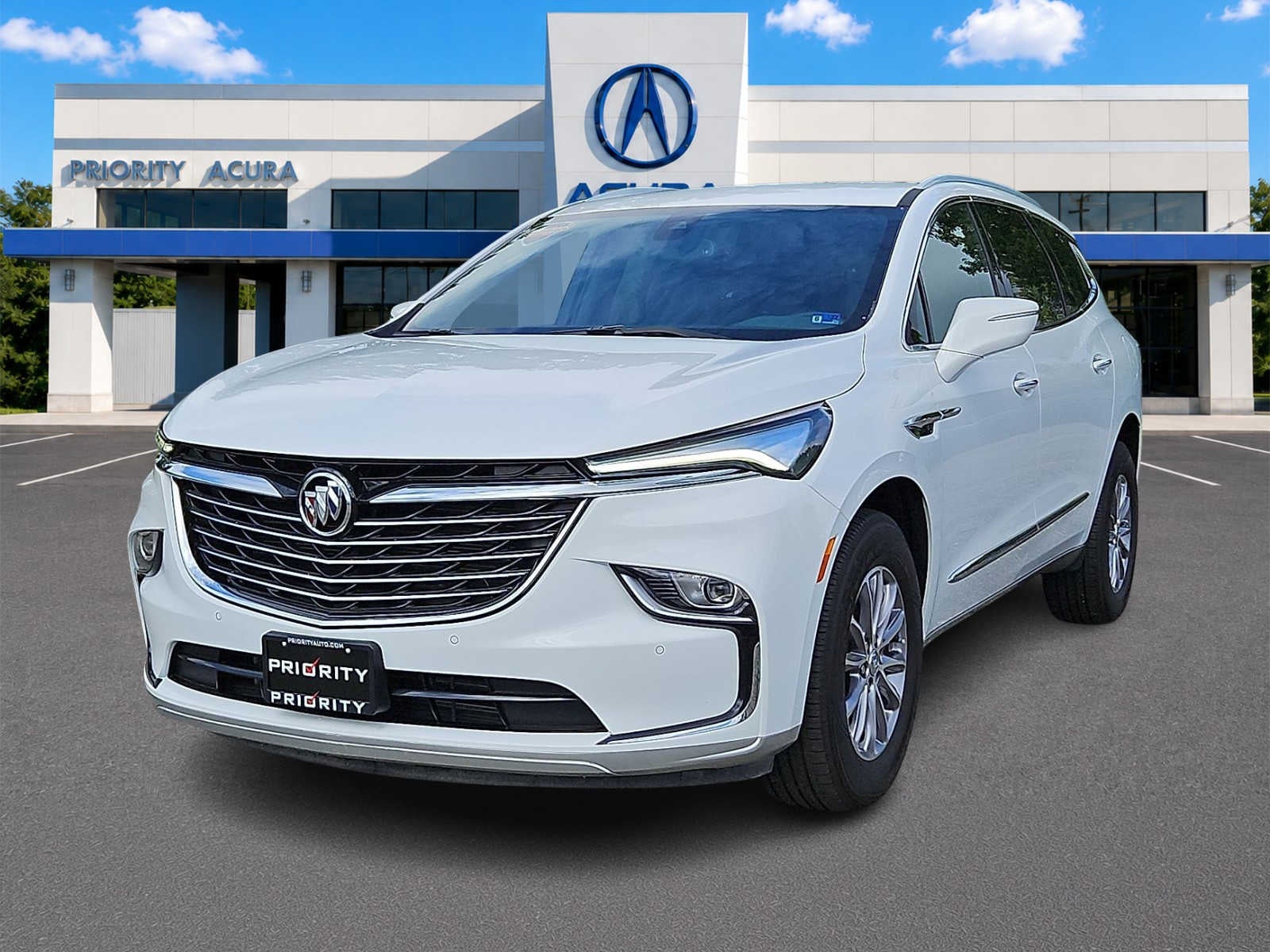 2023 Buick Enclave Essence