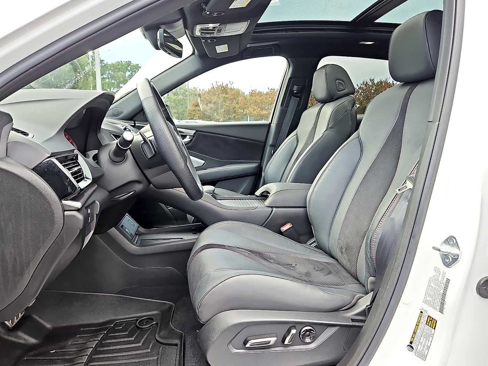 2023 Acura RDX w/A-Spec Package