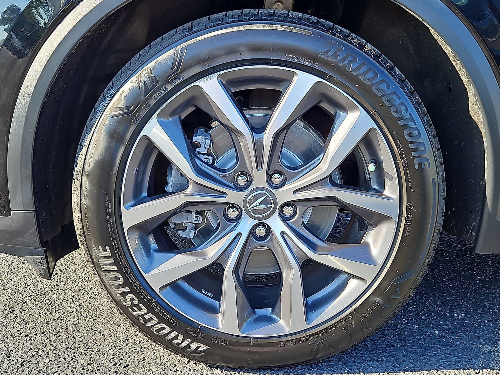 2024 Acura MDX SH-AWD TECH