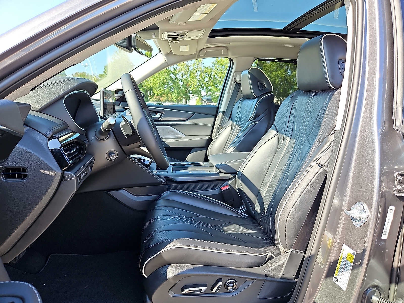2026 Acura MDX SH-AWD with Advance Package