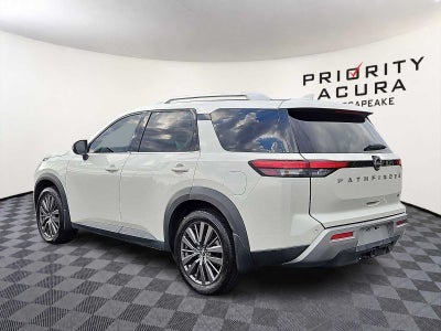 2022 Nissan Pathfinder SL
