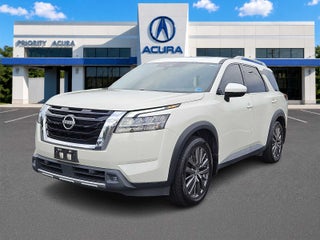 2022 Nissan Pathfinder SL